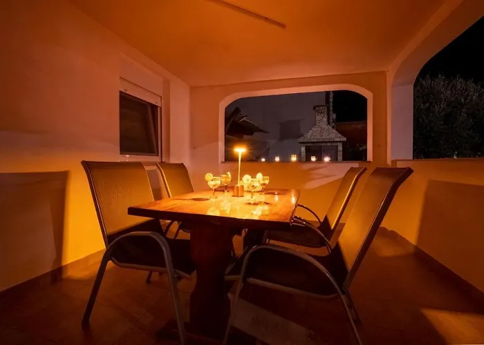 With Parking Space - 22626 Appartement *