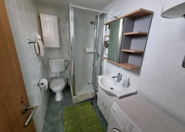 Appartement With Parking Space - 22626